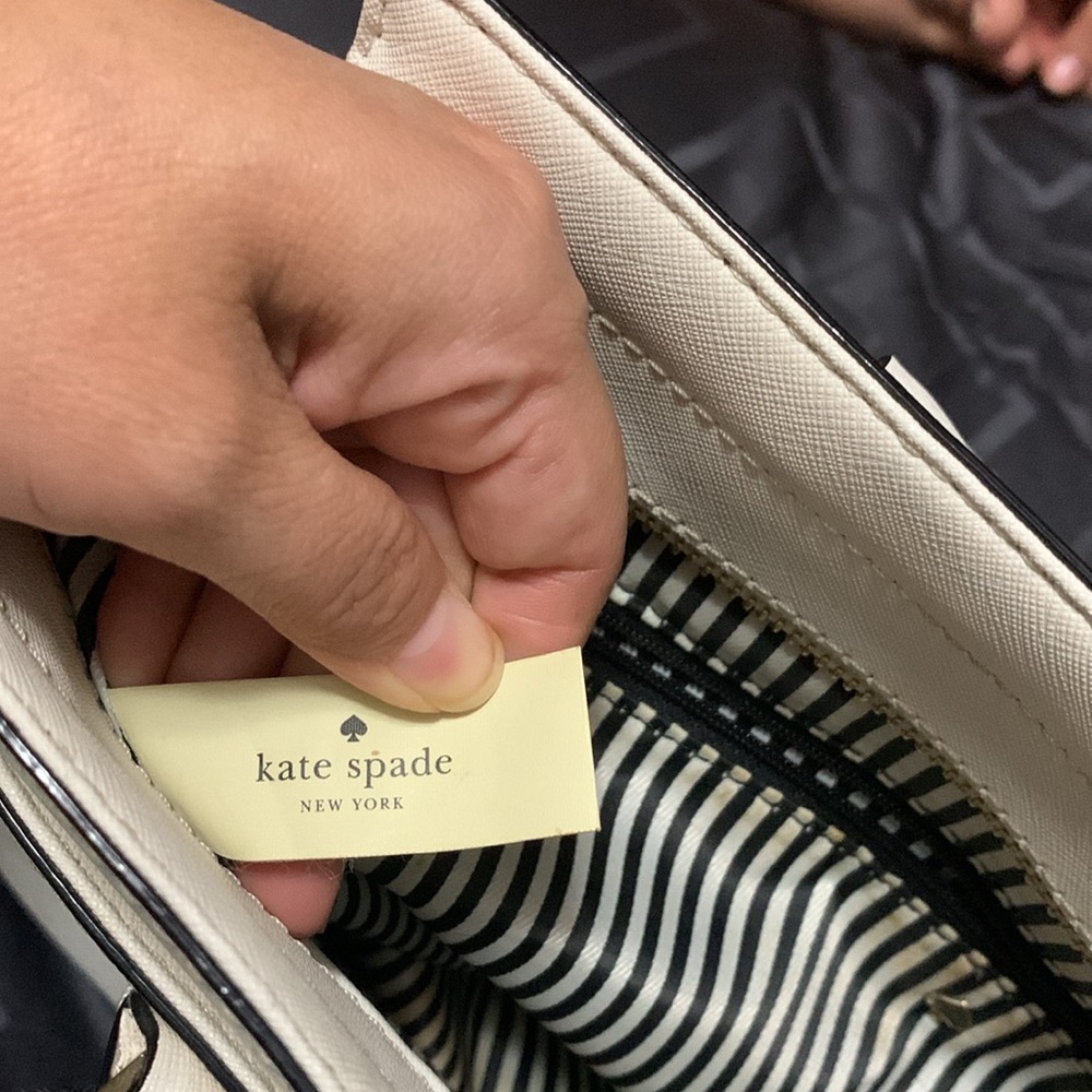 Kate spade purse - Picture 4 of 6